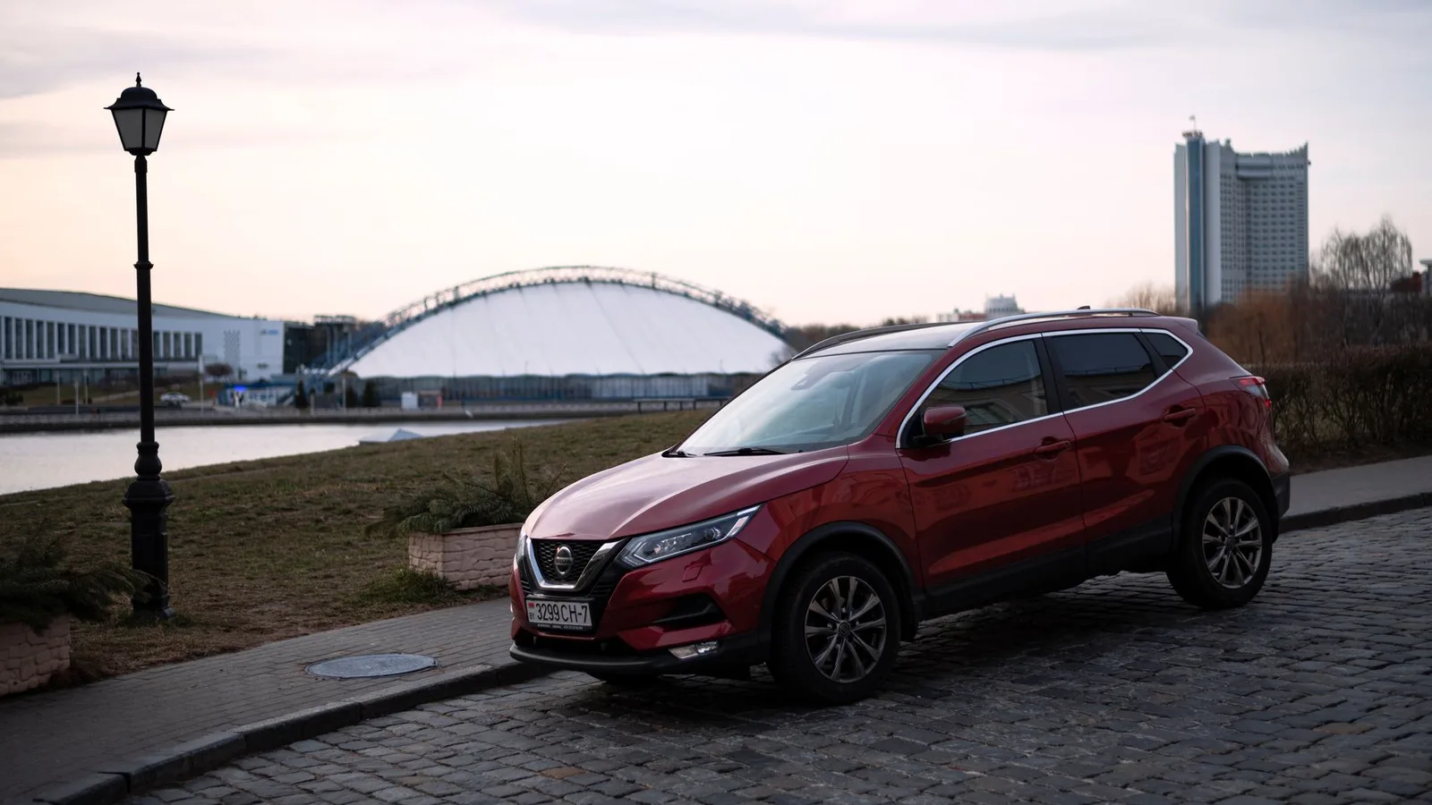 Nissan лого