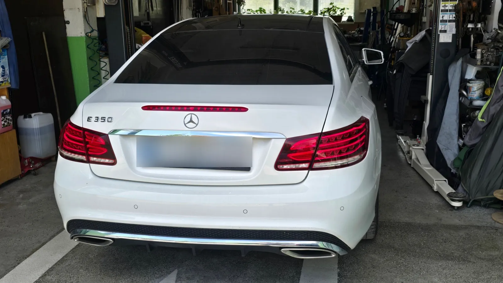 Смяна на ангренажни вериги и зъбчатки – Mercedes E350 Coupe – снимка 11 от сервиза на VIP Cars Варна